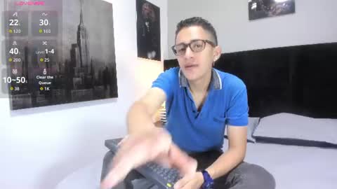 Snapshot of adam_walker_1 chatting on 06-10-26, 03:00 adam_walker_1 online show from 06-10-26, 03:00