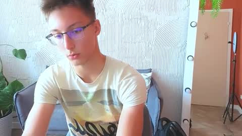 Adam online show from 09-18-25, 09:11