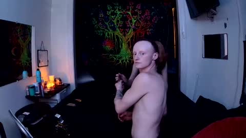 Snapshot of adamandevil chatting on 01-17-25, 03:11 Adam and Evil online show from 01-17-25, 03:11