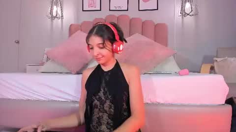 SHEYLA  online show from 06-16-26, 09:50