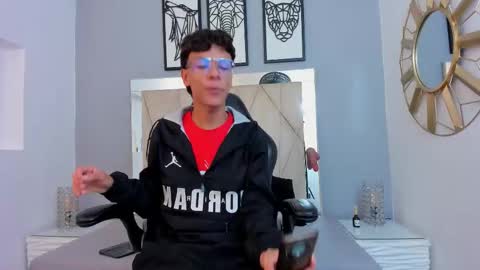 Adams Bobby online show from 11-27-25, 11:34