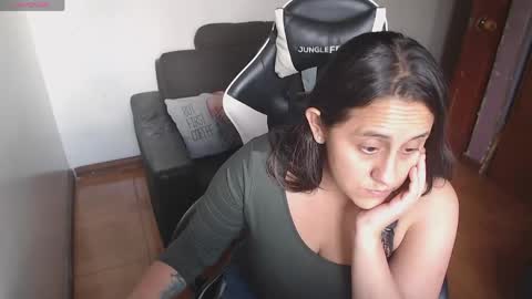 Snapshot of adams_mel chatting on 05-03-26, 06:47 adams_mel online show from 05-03-26, 06:47