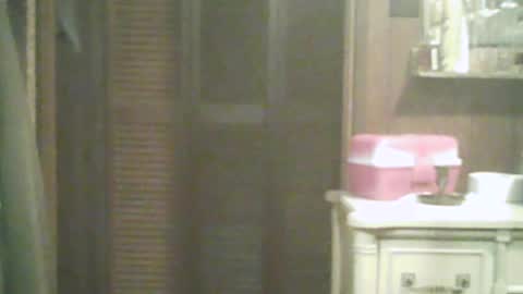 Snapshot of adamsny chatting on 06-26-26, 08:30 adamsny online show from 06-26-26, 08:30