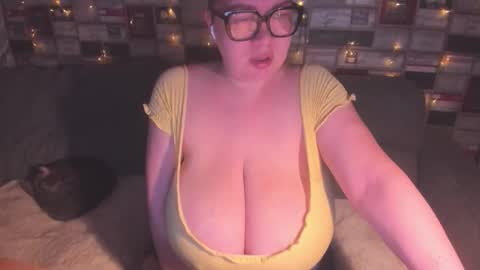 Victoria online show from 04-11-26, 08:46