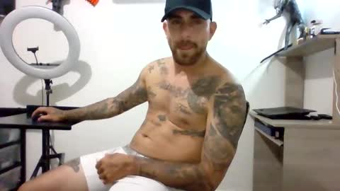 adan_carter online show from 10-16-25, 04:24