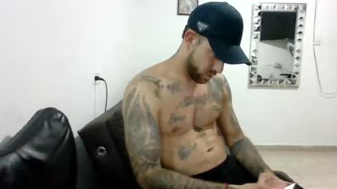 adan_carter online show from 11-24-25, 01:16