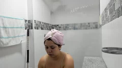 Snapshot of adan_eva960 chatting on 06-20-26, 06:33 eva online show from 06-20-26, 06:33