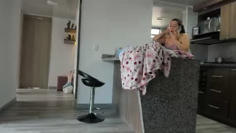Snapshot of adan_eva960 chatting on 07-08-26, 05:50 eva online show from 07-08-26, 05:50