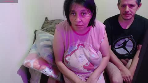 Snapshot of adan_y_eva_bk chatting on 04-09-26, 11:04 Adan and Eva online show from 04-09-26, 11:04