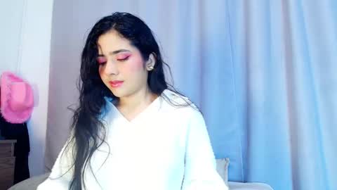  Adara Johnson  online show from 11-05-25, 11:43