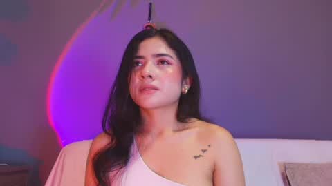 Snapshot of adara_johnson_ chatting on 05-08-26, 12:21 Adara Johnson online show from 05-08-26, 12:21