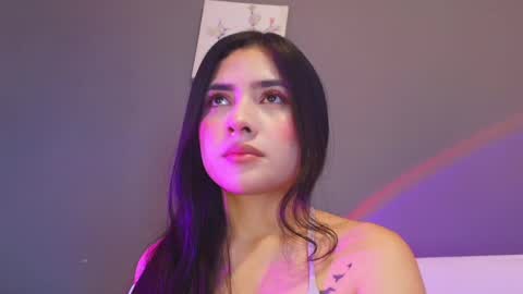 Snapshot of adara_johnson_ chatting on 06-03-26, 11:46 Adara Johnson online show from 06-03-26, 11:46