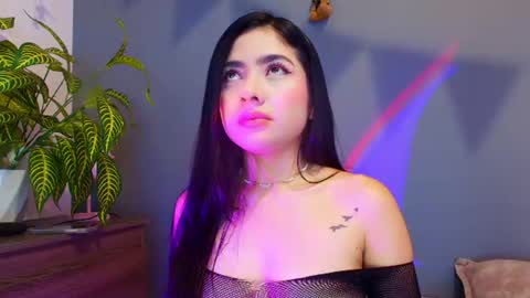 Snapshot of adara_johnson_ chatting on 07-02-26, 12:33 Adara Johnson online show from 07-02-26, 12:33