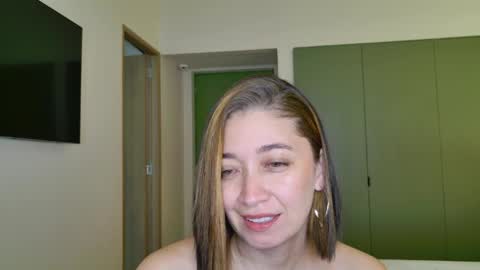 Snapshot of adarussell chatting on 05-09-26, 01:27 Adda online show from 05-09-26, 01:27