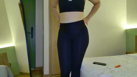 Snapshot of adarussell chatting on 06-05-26, 04:13 Adda online show from 06-05-26, 04:13