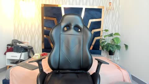 adbel sady online show from 12-18-24, 02:17