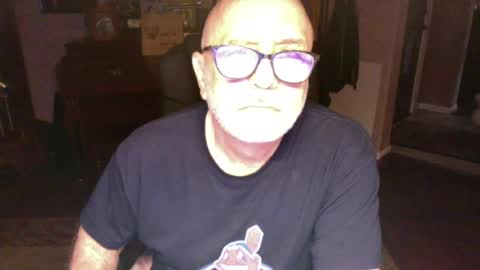 Snapshot of add_me_2 chatting on 06-15-26, 11:23 add_me_2 online show from 06-15-26, 11:23