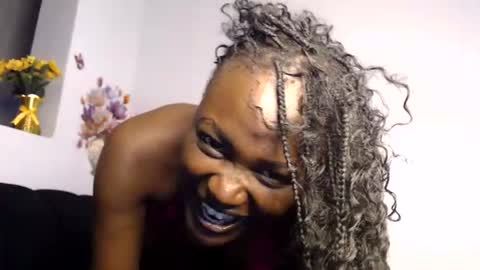 Snapshot of addictive_lola chatting on 07-14-26, 03:29 Lola online show from 07-14-26, 03:29