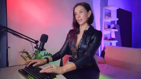 ADDICTION online show from 10-12-25, 09:52