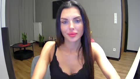 Snapshot of addisonadore chatting on 06-11-26, 12:32 ADDISON online show from 06-11-26, 12:32