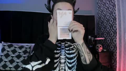 Ade  online show from 03-31-26, 07:36