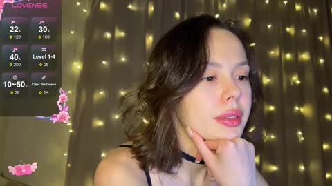 Snapshot of adel_evans chatting on 03-12-26, 11:44 Adele online show from 03-12-26, 11:44