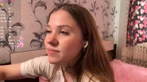 Snapshot of adelaidestuever chatting on 02-07-26, 08:40 Silena online show from 02-07-26, 08:40