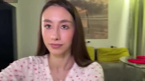 Snapshot of adelaidethilges chatting on 02-27-26, 07:47 Stella online show from 02-27-26, 07:47