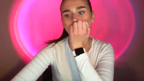 Adele Amore online show from 02-24-25, 05:42