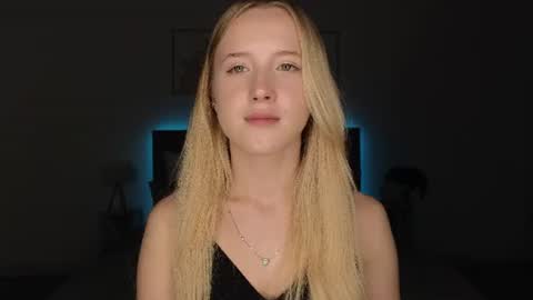 Snapshot of adele_armas chatting on 07-11-26, 08:55 Adele online show from 07-11-26, 08:55
