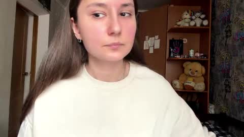 Poly online show from 03-31-26, 11:21