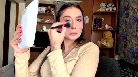 Poly online show from 04-17-26, 08:50