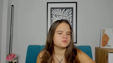 adelecruzz online show from 11-05-25, 08:03