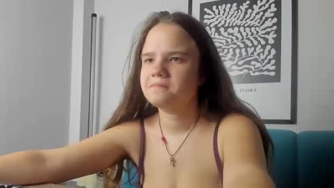 adelecruzz online show from 04-10-26, 12:10