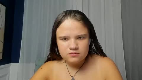 adelecruzz online show from 07-17-26, 11:50