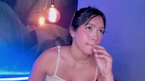 Snapshot of adelefoxx chatting on 12-02-24, 09:06 AdeleFoxx online show from 12-02-24, 09:06