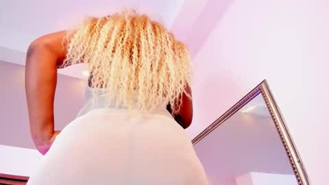 Adele  online show from 02-10-26, 06:56