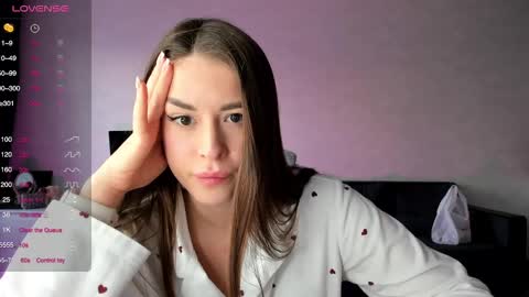 Adele online show from 02-20-25, 02:07