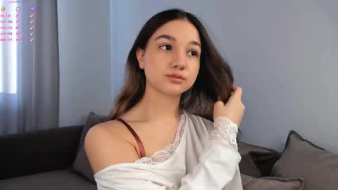 adelexx_zll online show from 02-18-26, 04:19