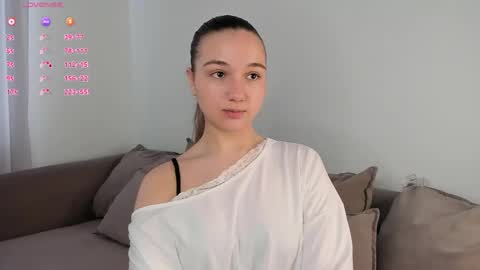 adelexx_zll online show from 04-11-26, 07:13