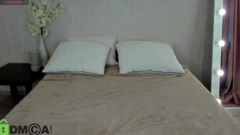 Adelina bliss online show from 05-05-26, 10:01