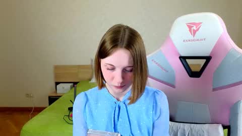 Adelina online show from 02-22-26, 09:30