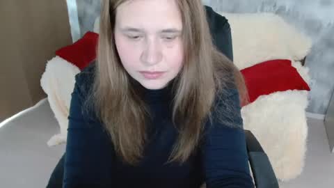 adelinalawson online show from 06-14-26, 08:05