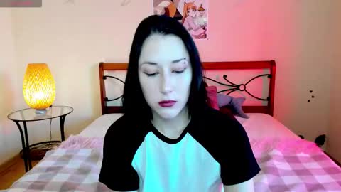 Snapshot of adell_berry chatting on 09-17-25, 02:24 Adel online show from 09-17-25, 02:24