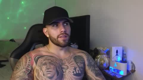 Ades online show from 03-25-26, 07:14