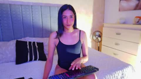 Snapshot of adhara365 chatting on 05-20-26, 11:11 adhara star 3 online show from 05-20-26, 11:11