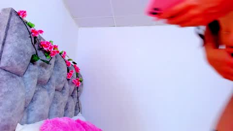   online show from 02-18-25, 10:14