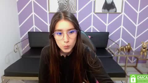 Adhara online show from 09-20-25, 01:12