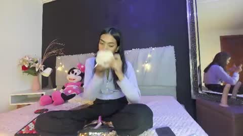 Adhara online show from 06-14-26, 01:46