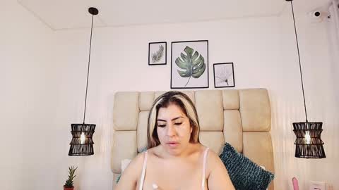 AdharaSmithh online show from 01-18-25, 09:55